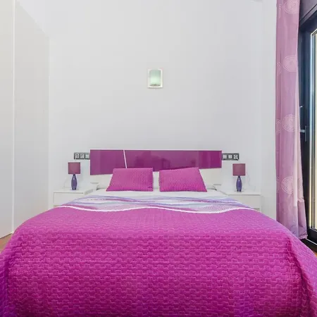 La Primera Villa Llucmajor (Mallorca)